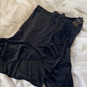 Forever 21 velvet ruffle skirt